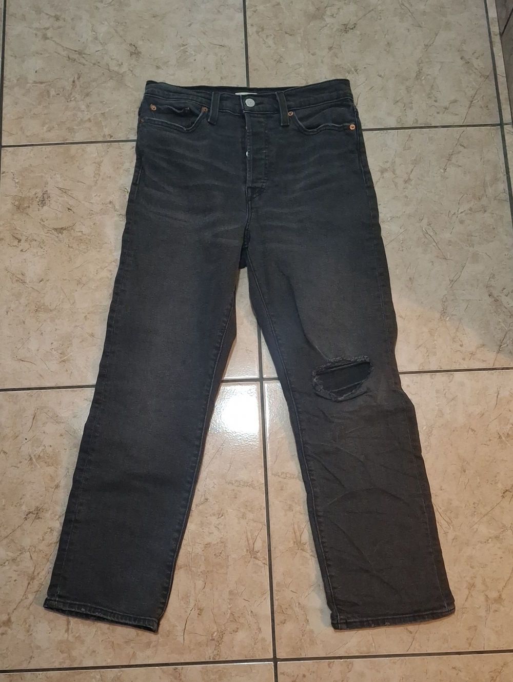 Levi's Black Straight Leg Women's Jeans with Distressed Knee